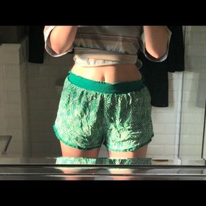 Flowy green print shorts